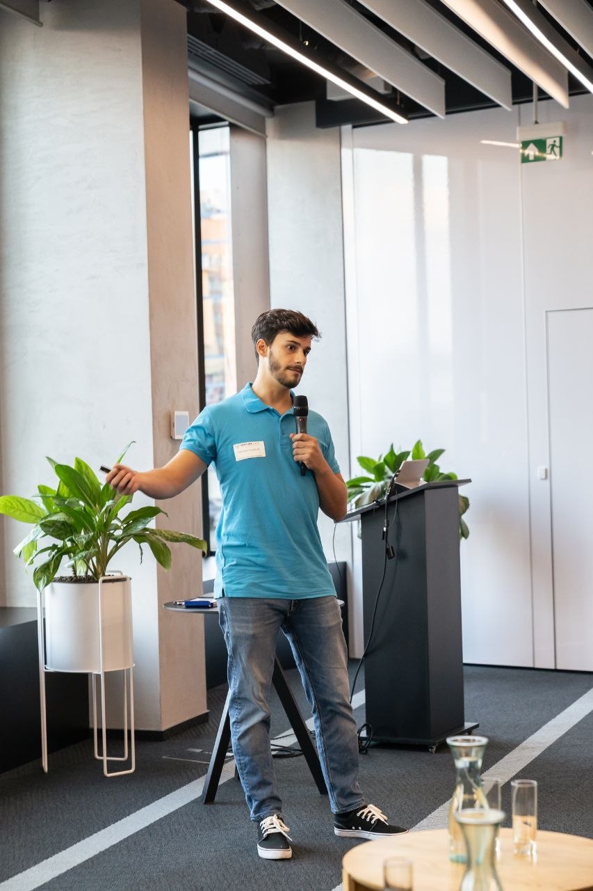 Francisco Cucullu speaking